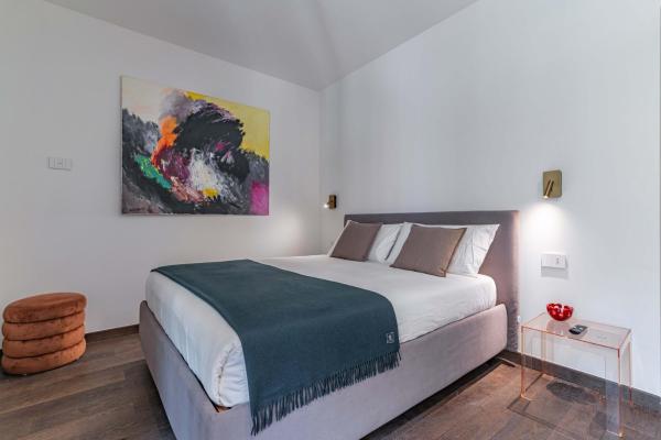 Luxury apartment - Free Parking - Duomo-Navigli, Milan