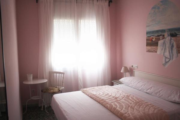 På bildet vises objektet Hostal Isabel II som ligger i byen Figueres.