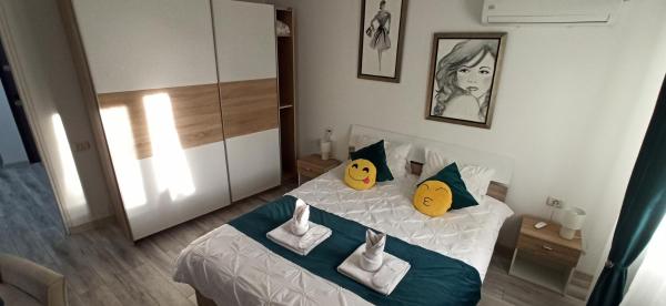 A la foto es mostra l'objecte Comfortable Apartment University Square situat a la ciutat de Bucarest.