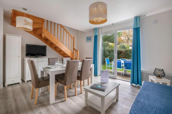 A la foto es mostra l'objecte 400m de la plage des Sables d'Or - Maison pour 8 situat a la ciutat de Le Pointeau.