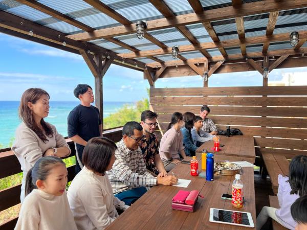 Na zdjęciu widoczny jest obiekt ペンション アラナハウス沖縄 położony w mieście Sobe.