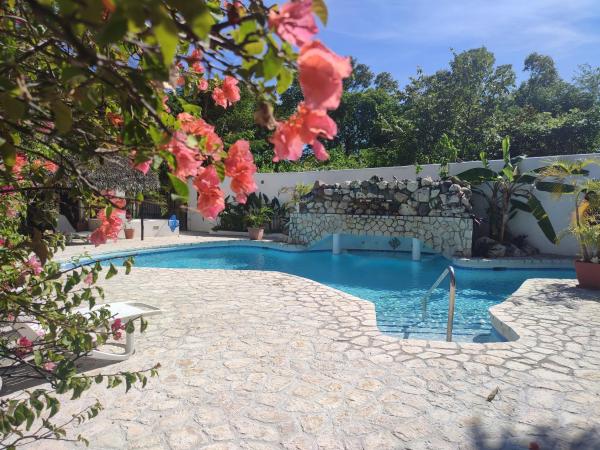 Ltu Garden, Negril