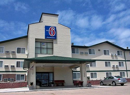 På bilden syns objektet Americas Best Value Inn Jefferson City som ligger i staden Jefferson City.