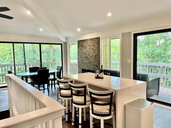 写真にはWalworth市にあるAbbey Springs 5 Star Resortが写っています。