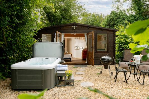 Zdjęcie 2: Copperbeech - Luxury Holiday with Private Hottub