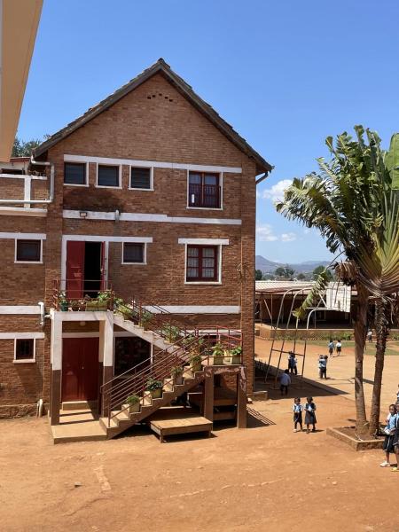 Lycée Picot de Clorivière dont les revenus financent l'éducation des élèves, Antsirabe