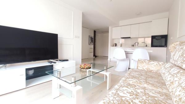 Augustiańska 24 by Homeprime, Cracovia