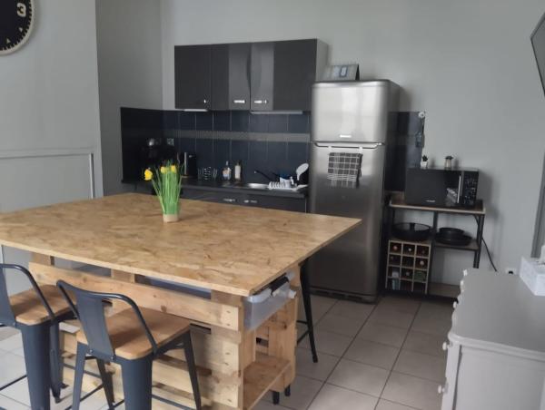 A la foto es mostra l'objecte Petite maison de ville ernée centre situat a la ciutat de Ernée.