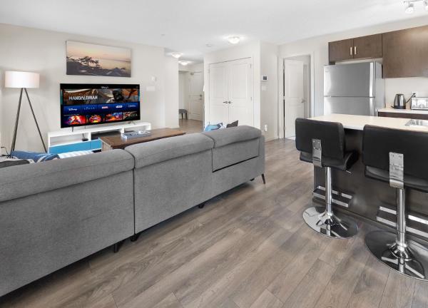 A la foto es mostra l'objecte 5 STAR Business Luxury Homeshare situat a la ciutat de Edmonton.