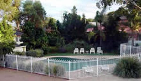 Lake Haven Motor Inn - Central Coast
