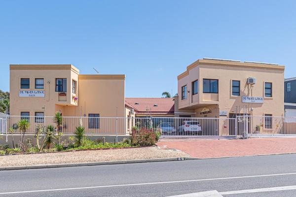 A la foto es mostra l'objecte Guesthouse De Tijger Lodge situat a la ciutat de Parow.