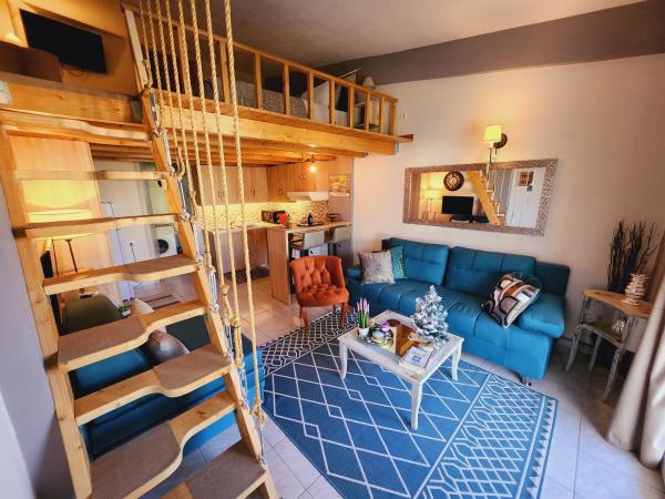 A la foto es mostra l'objecte Luxury Loft Apartment Sofia situat a la ciutat de Patra.