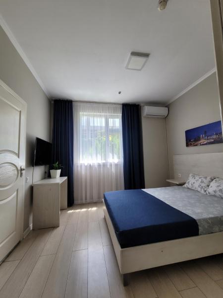 En la foto se muestra el objeto Sky hotel KG ubicado en la ciudad de Tokolʼdosh.