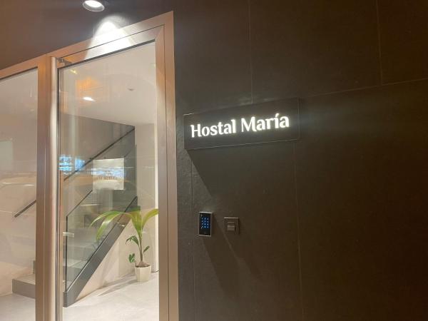 A la foto es mostra l'objecte Hostal María situat a la ciutat de Elx.