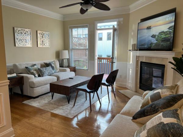 På billedet ses objektet Atlanta Midtown Townhouse beliggende i byen Atlanta.