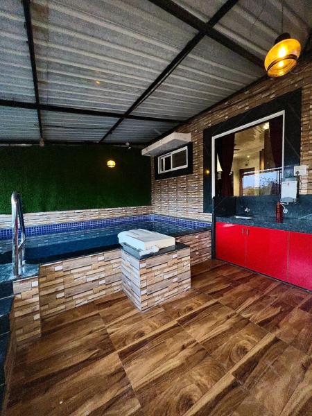 A la foto es mostra l'objecte MOUNT BUNGALOWS-1 BEDROOM Private pool chalet -wifi -private pool-ac situat a la ciutat de Lonavala.
