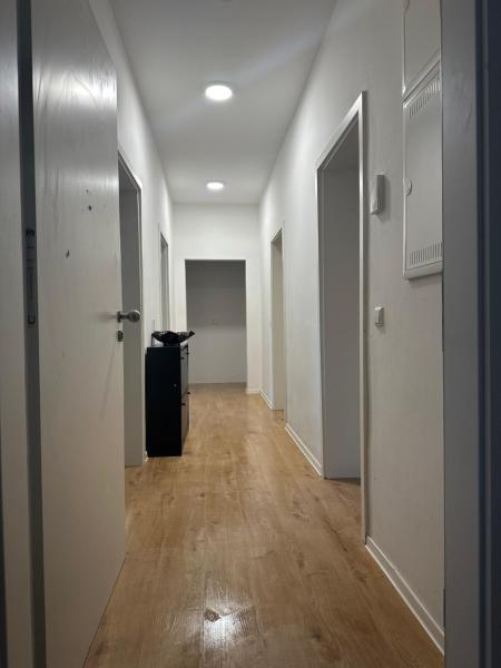 A la foto es mostra l'objecte 4 Zimmer Bruchsal/Bahnhof Zentrale Lage (Monteurzimmer) situat a la ciutat de Bruchsal.