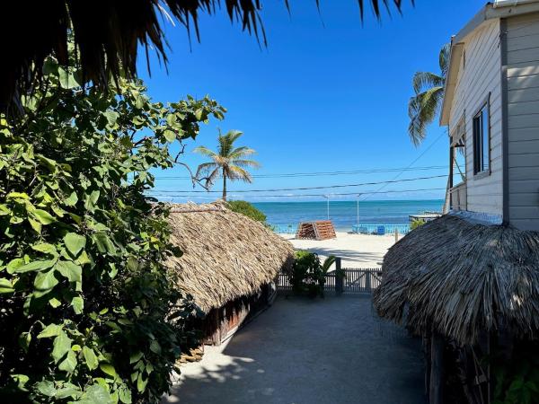 The Bounty Hotel, Caye Caulker