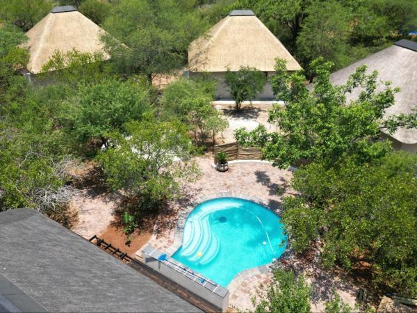 Nella foto è visibile l'oggetto Taaibos Bush Lodge situato nella città di Hoedspruit.
