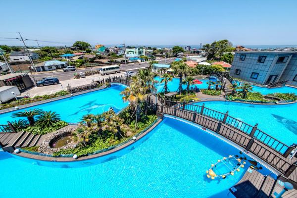 A la foto es mostra l'objecte Mulddeule Shimpang Resort situat a la ciutat de Jeju.