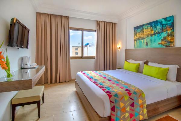 Kuvassa näkyy kohde El Oumara Hotel, joka sijaitsee kaupungissa Bab Alleoua.