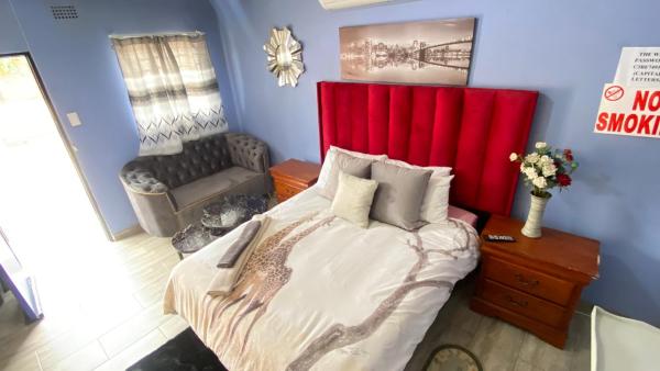 A la foto es mostra l'objecte Destiny Guesthouse situat a la ciutat de Germiston.