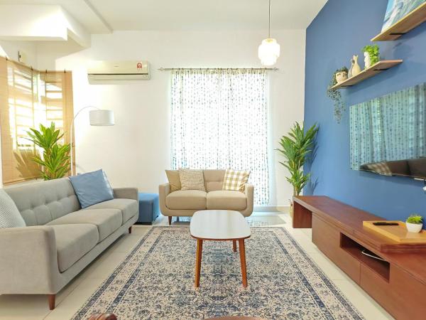 Ocean 27 Batu Ferringhi Shamrock Beach 6 Bedroom 22pax with Pool, Batu Ferringhi