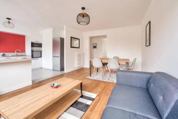 Na zdjęciu widoczny jest obiekt Merville, charmant appartement proche centre-ville położony w mieście Lorient.