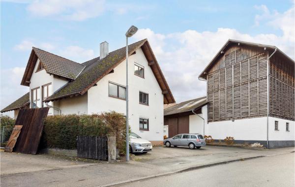 A la foto es mostra l'objecte Lovely Apartment In Kehlbodersweier situat a la ciutat de Linx.