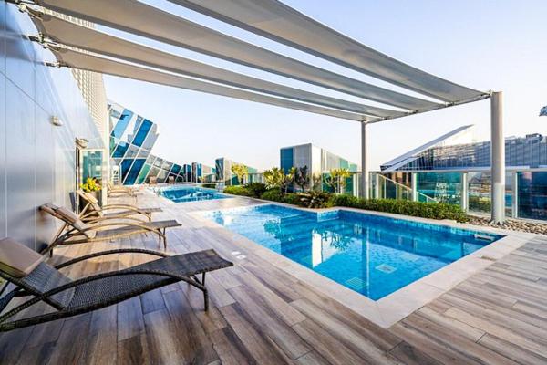 A la foto es mostra l'objecte New Arabian 2 Bedroom J One Tower Business Bay situat a la ciutat de Dubai.