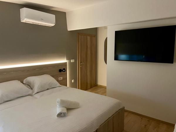 Na zdjęciu widoczny jest obiekt Borsa Rooms położony w mieście Mostar.