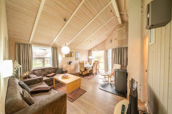 Na fotografii je vidět objekt Ferienhaus Wyk auf Föhr nacházející se ve městě Müggendorf.