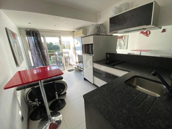 Bilde 2: Studio 7, Port Nature 1 au village naturiste