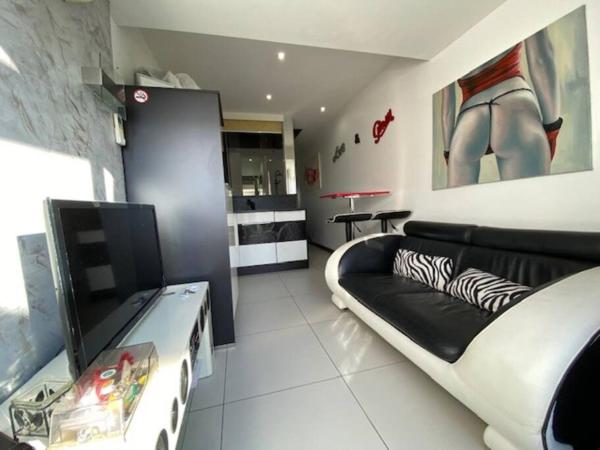 Bilde 1: Studio 7, Port Nature 1 au village naturiste