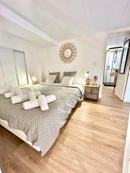 A la foto es mostra l'objecte Petit cocon en duplex - Centre-ville & plage à 2 minutes situat a la ciutat de Niça.