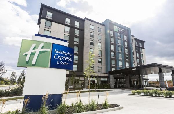Na fotografii je vidět objekt Holiday Inn Express & Suites Toronto Airport South by IHG nacházející se ve městě Toronto.