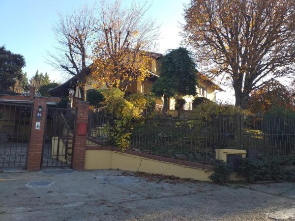 På bildet vises objektet Casa Martini som ligger i byen Revigliasco.
