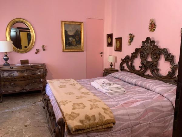 Στη φωτογραφία φαίνεται το αντικείμενο La Casa dei sapori 8 letti 3 came 1 cucina που βρίσκεται στην πόλη Concordia sulla Secchia.