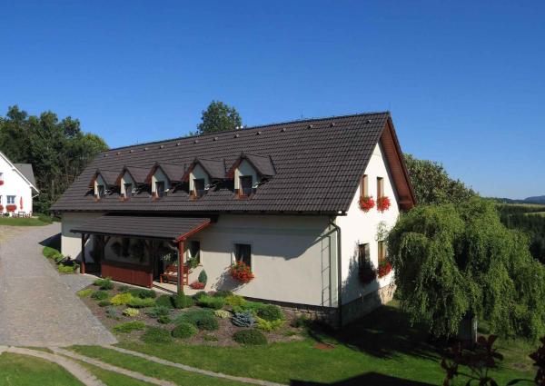 Na fotografii je vidět objekt Holiday home Pekov - Adrspach-Felsen 1409 nacházející se ve městě Pěkov.
