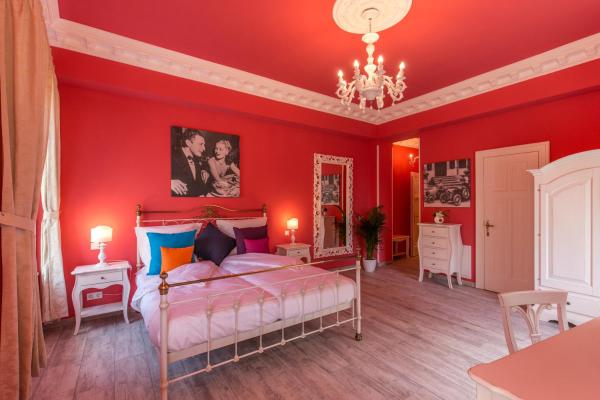 Na fotografii je vidět objekt Grande Albergo Giancarlo nacházející se ve městě Výmar.