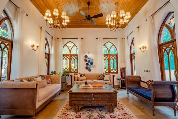 Elivaas 4 Bhk With Pvt Pool & Media Room - Samukha By Aranayam - Goa