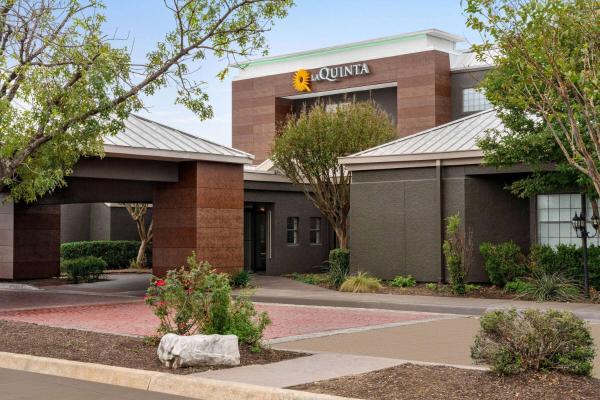 A la foto es mostra l'objecte La Quinta by Wyndham Round Rock North situat a la ciutat de Round Rock.