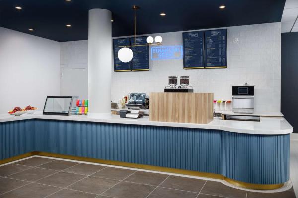 Foto 3: DoubleTree by Hilton Charlotte City Center
