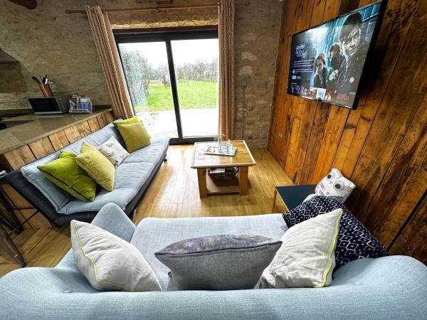 A la foto es mostra l'objecte Dove House Cottages - No 2 situat a la ciutat de Cassington.