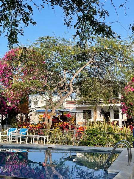 Hosteria El Jardin De Playas - Guayas