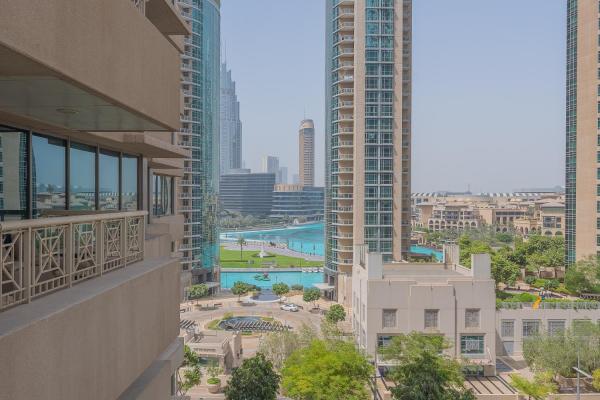 Bellavista Apartments Holiday Homes Llc - 29 Boulevard 1 Bedroom Apartment With Extra Bedroom Partial Fountain Views - Dubai