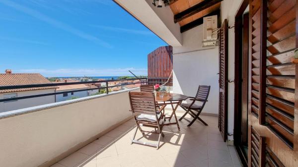 Marinela Apartment - Novigrad