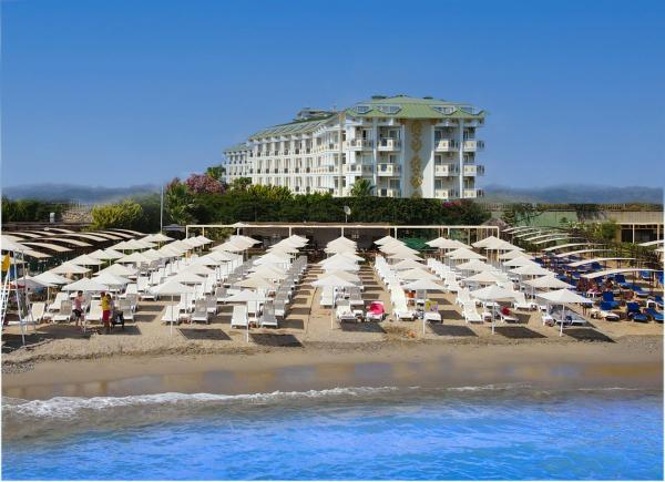 På bildet vises objektet Aydinbey Gold Dreams - Ultra All Inclusive som ligger i byen Avsallar.