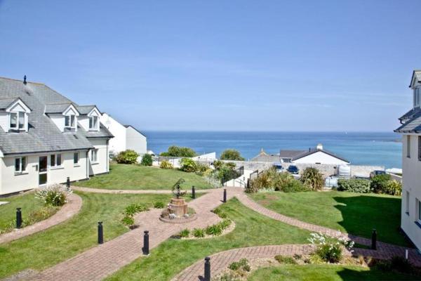 Kuvassa näkyy kohde Fistral beachside escape - dramatic ocean views, joka sijaitsee kaupungissa Crantock.