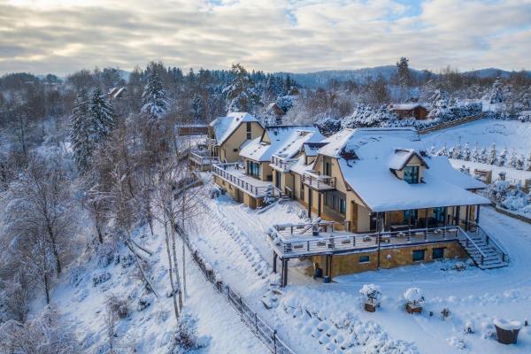 A la foto es mostra l'objecte Villa Collis - Bieszczady situat a la ciutat de Chrewt.